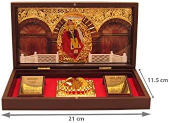 Goldgiftideas 24k Zlatni ukrasni sai baba foto okvir s Charan Padukom, indijski poklon za povrat za pooju, Sadguru Sai Wooden